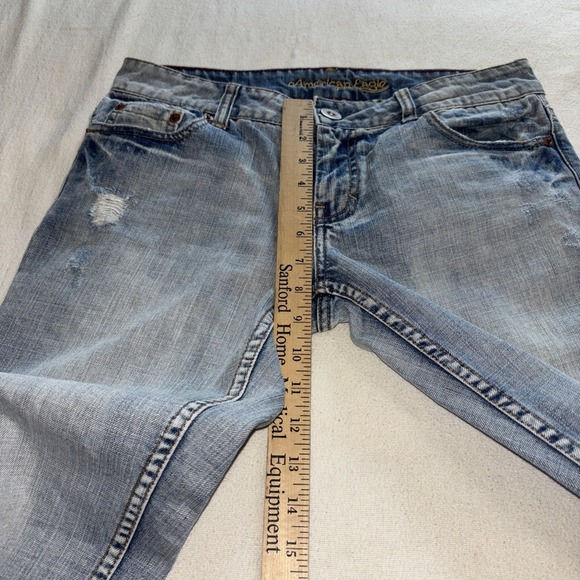 American Eagle‎ Distressed Ankle Jeans Size 8 Light washed Boho - Picture 8 of 9